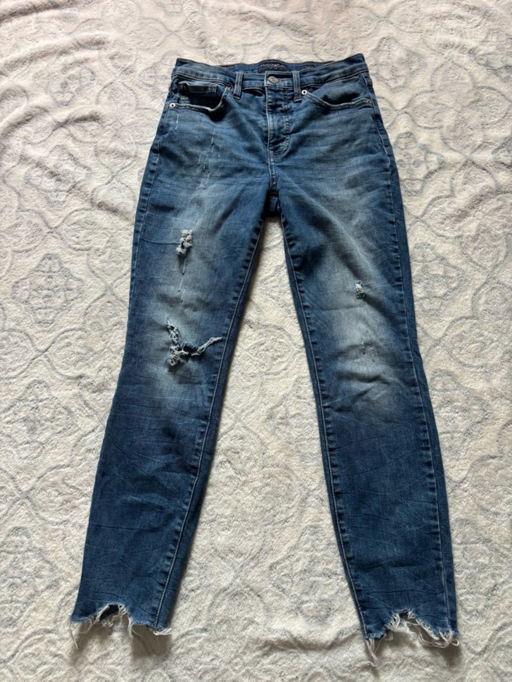 Lucky Brand Women's Dark Blue Distressed Skinny Jeans